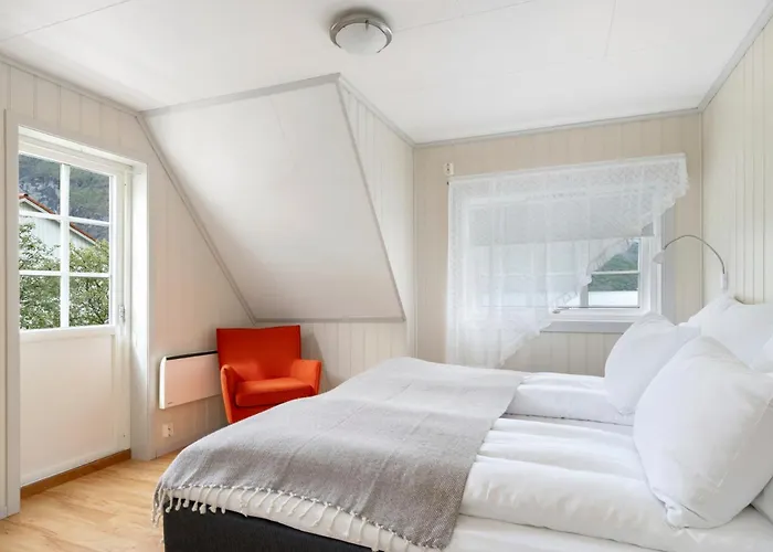 Aurland Guesthouse 4* Aurland